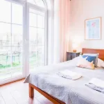 Apartment Z Parkingiem I Tarasem Przy Promenadzie, Mit Privatem Parkplatz Und Terrasse An Der Promenade