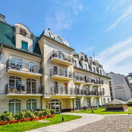 Z Parkingiem I Tarasem Przy Promenadzie, Mit Privatem Parkplatz Und Terrasse An Der Promenade Apartment