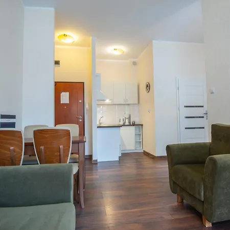 Apartment Z Parkingiem I Tarasem Przy Promenadzie, Mit Privatem Parkplatz Und Terrasse An Der Promenade *