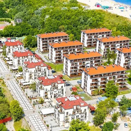 Z Parkingiem I Tarasem Przy Promenadzie, Mit Privatem Parkplatz Und Terrasse An Der Promenade