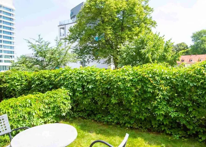 Z Parkingiem I Tarasem Przy Promenadzie, Mit Privatem Parkplatz Und Terrasse An Der Promenade