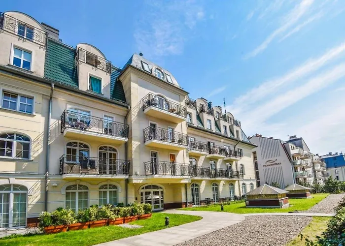 Z Parkingiem I Tarasem Przy Promenadzie, Mit Privatem Parkplatz Und Terrasse An Der Promenade Διαμέρισμα